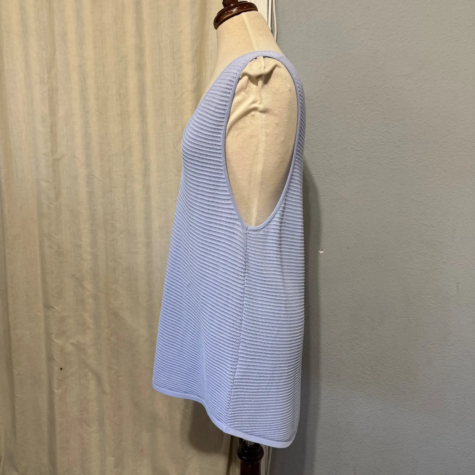 DEAR JOHN Periwinkle Blue V Neck Knit Tank Top Women Size L Breathable‎ Relaxed - Image 2