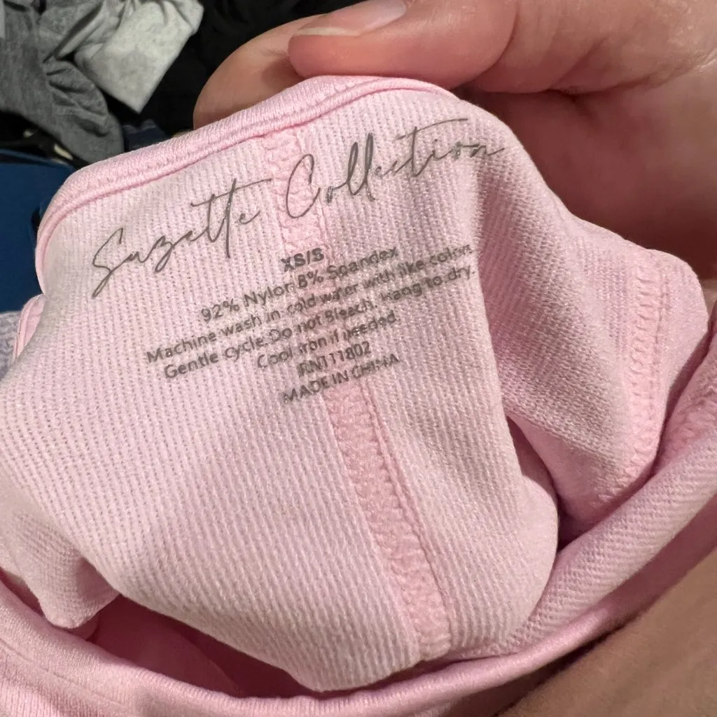 Suzette Collection xs pink top - Image 3