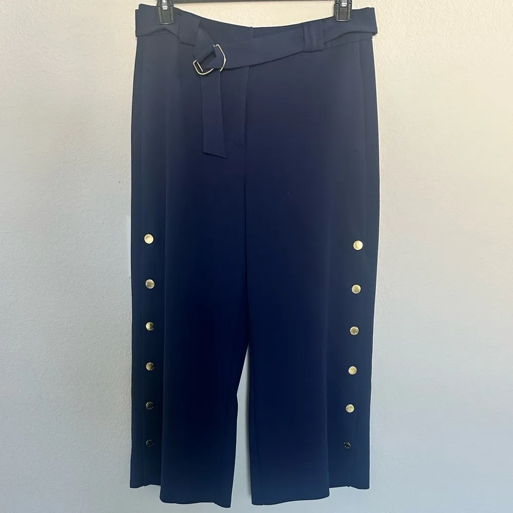 MICHAEL Michael Kors Side-Snap High-Waist Cropped
Belted Pants Navy Blue Medium - Image 2