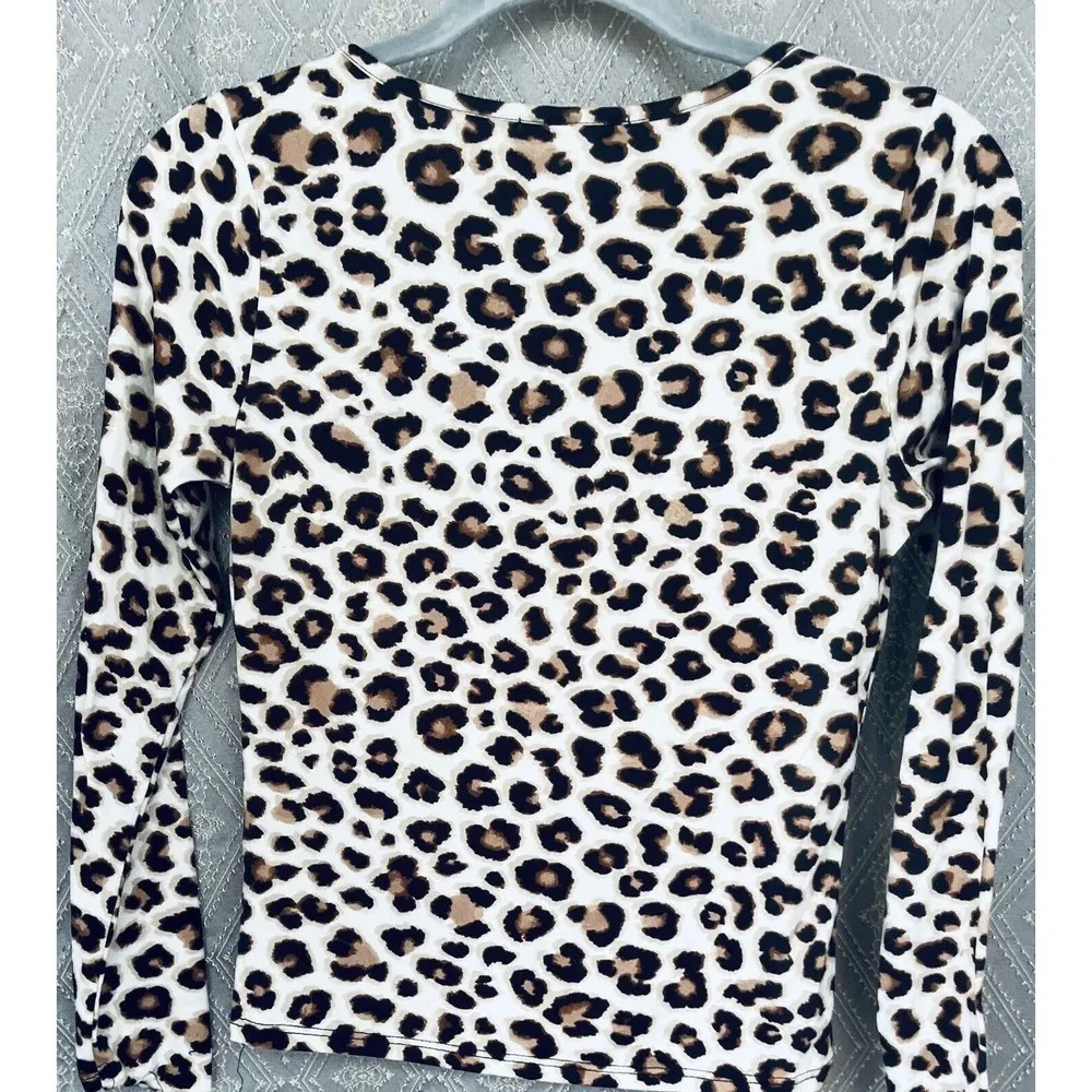 2 Ladies Gaze Long Sleeved Animal Print Tops Size Small And Extra Small - Image 6