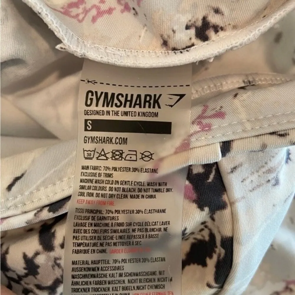 Gymshark Ori White Marble Leggings Size Small - Image 7