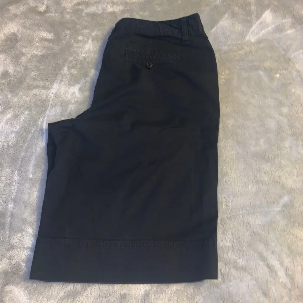 Size 8 Charter Club Golf Collection Solid Black Walking Shorts Bermuda GUC - Image 7