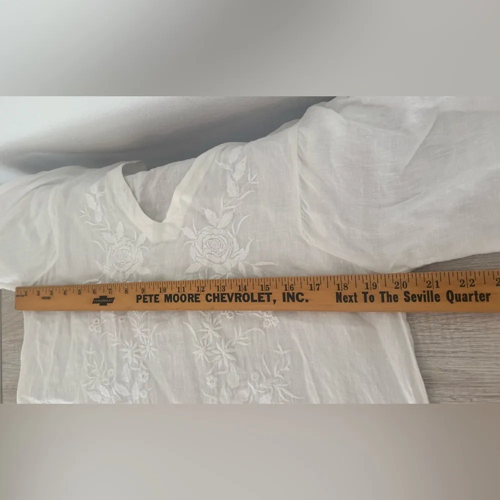 Karyn Seo Roxy Tonal Floral Embroidered V - Image 7