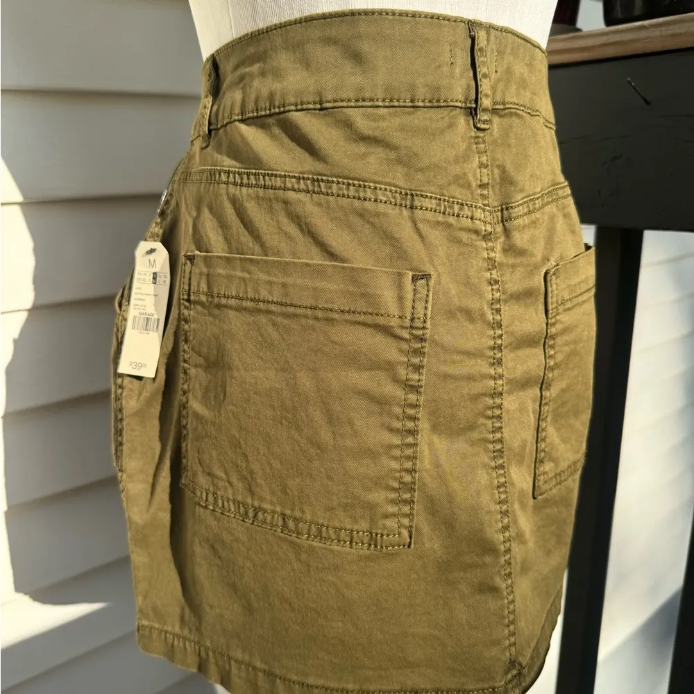Garage  button front skirt dark olive NEW - Image 3