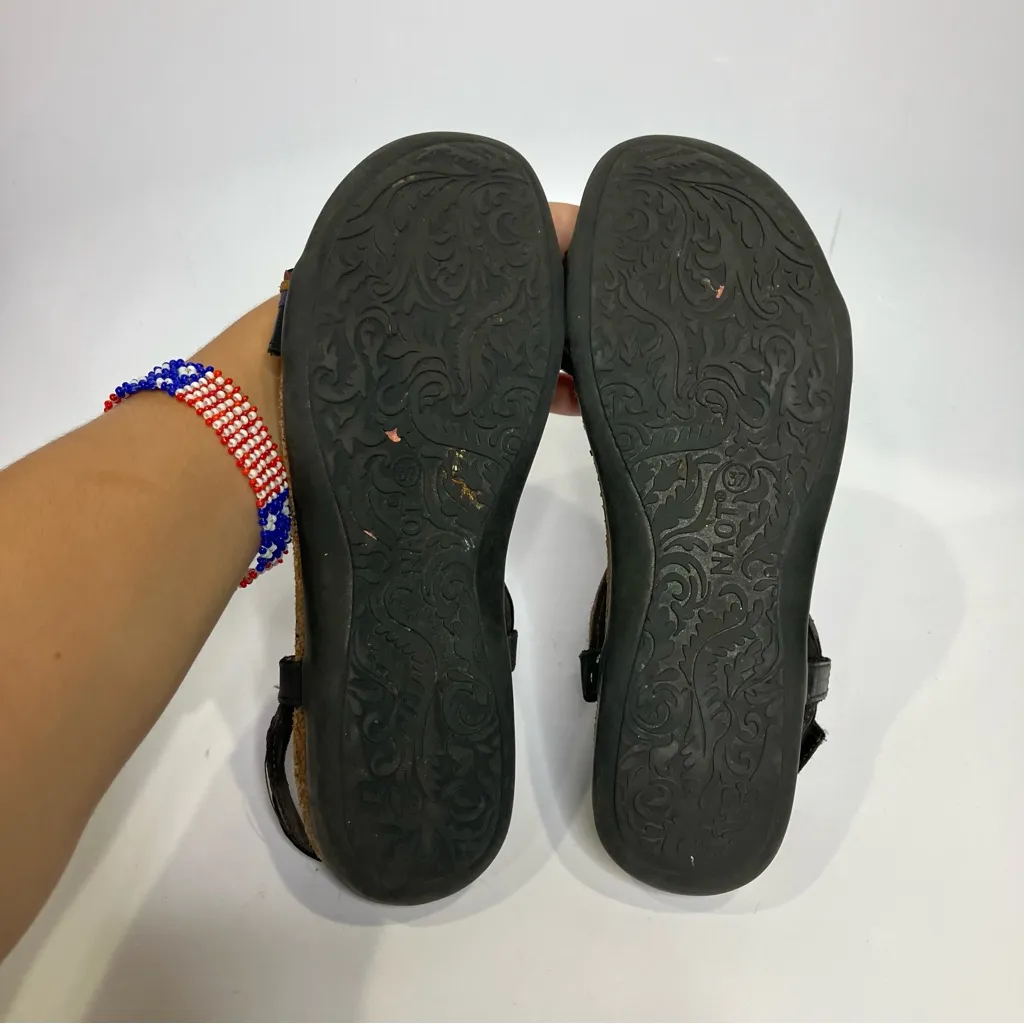 Naot Odelia sandals strappy leather multicolored made in Israel womens size 37 Black - Image 6