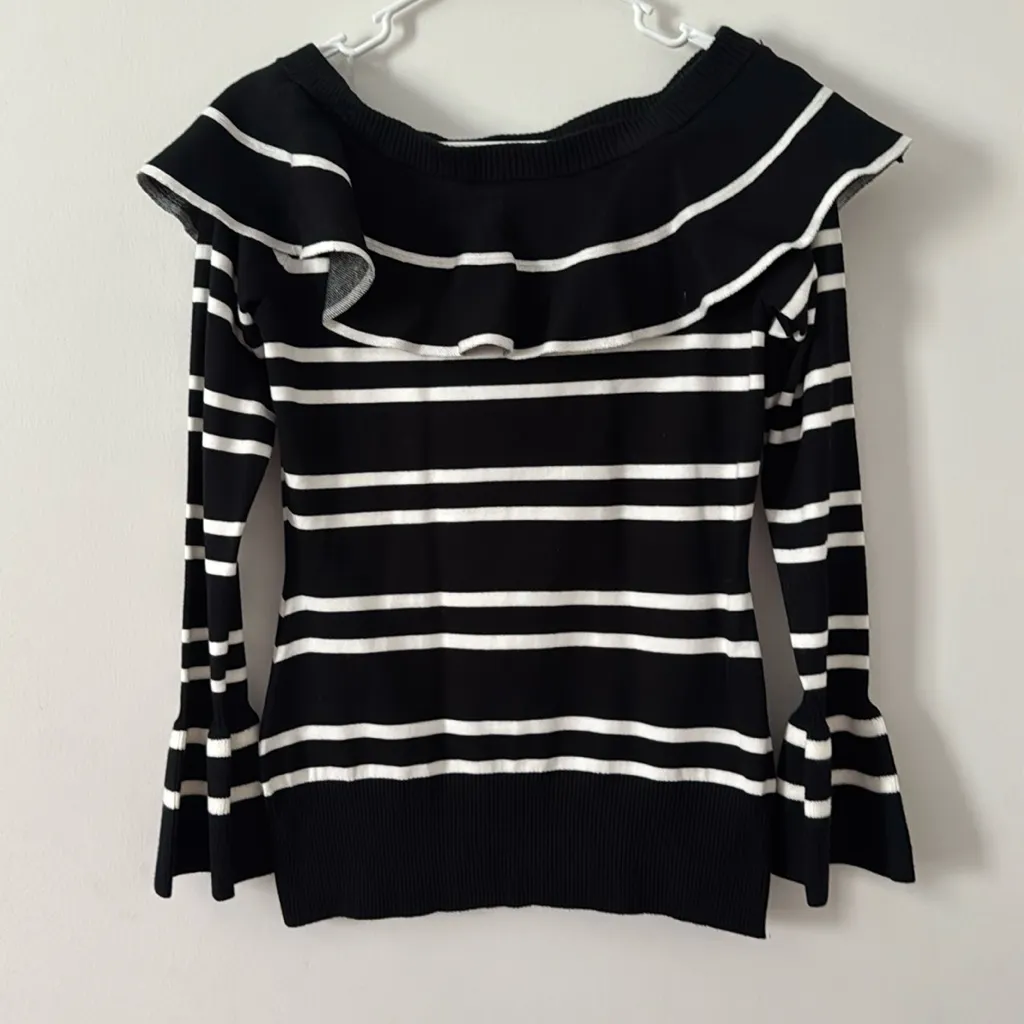 Alison‎ Andrew’s Women’s Bell Cuff Marilyn Off The Shoulder Long Sleeve Sweater - Image 2