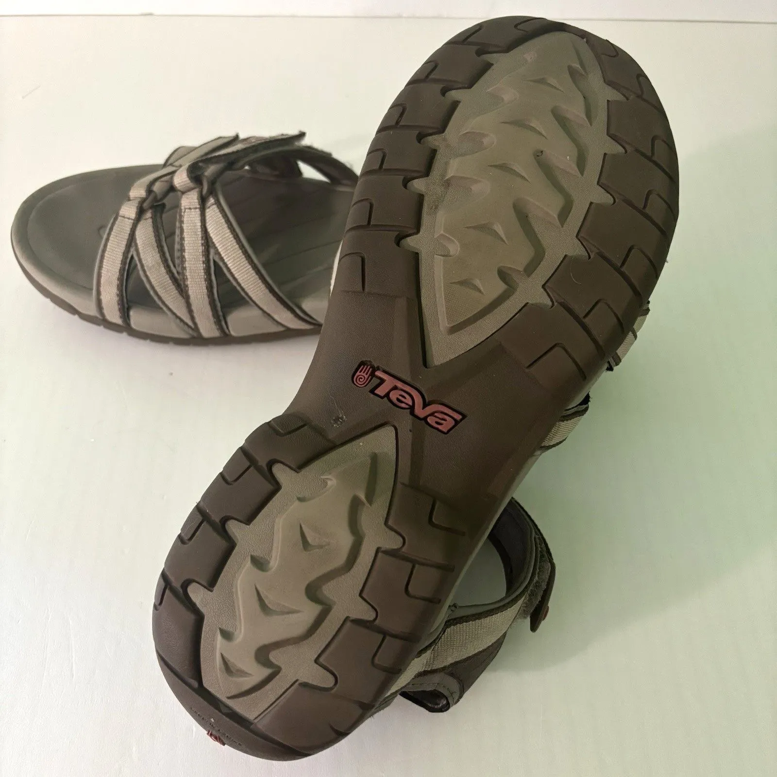 TEVA Tirra Adjustable Sandals Women's Size 11 Tan Gray Hiking Outdoor Trail - Image 8