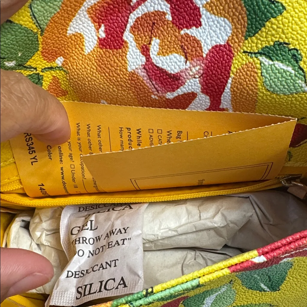 Dooney & Bourke Yellow Letter Carrier Floral Crossbody Shoulder Bag NWT Reg Card - Image 9