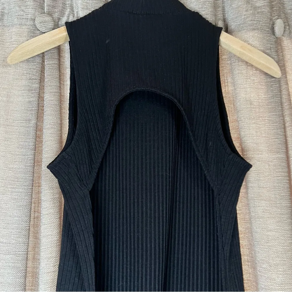 Black Verena Sleeveless Mock Neck Ribbed Backless Bodysuit Size Large - Image 15