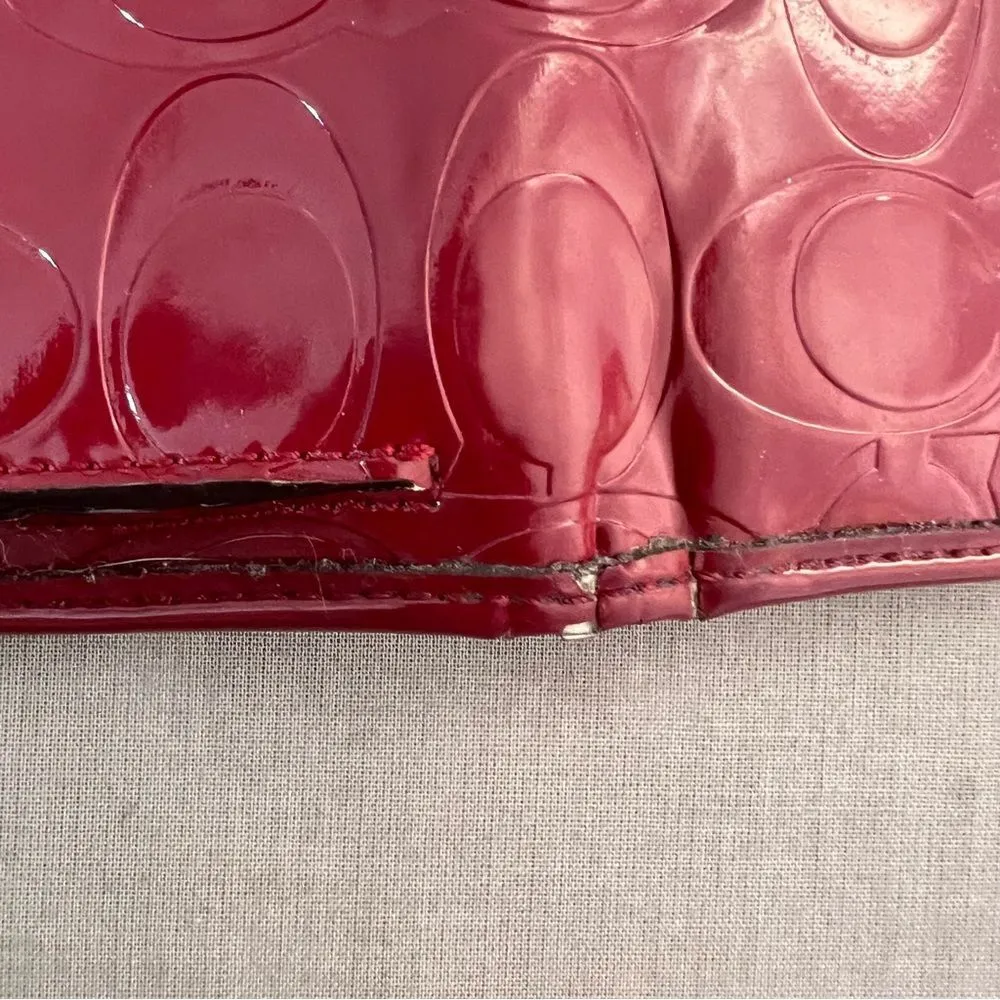 🔥5 for $25🔥 coach maroon patent embossed c snap close wallet - Image 5