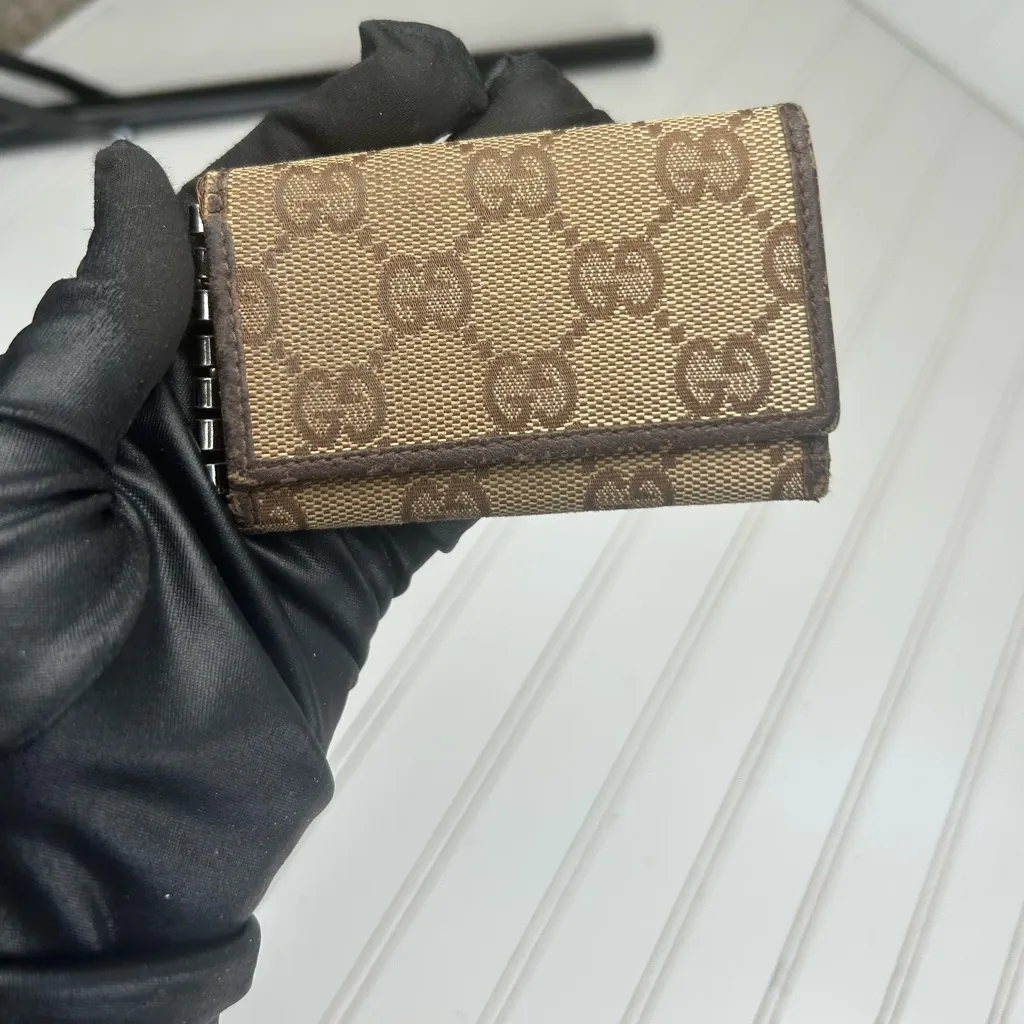 Gucci Brown Ebony Vintage 6 Ring Key Holder Wallet - Image 8