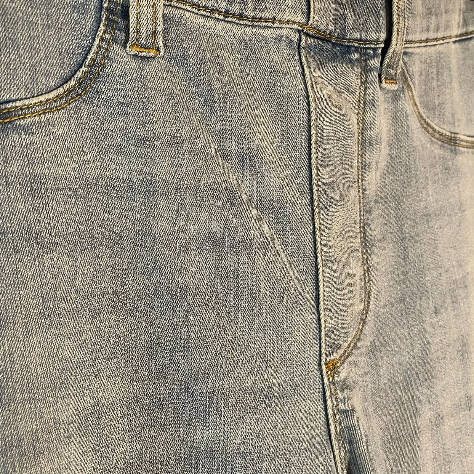 Judy Blue Skinny Fit Light Wash Jegging Jeans Stretchy Pull-On Women's size 14W - Image 3