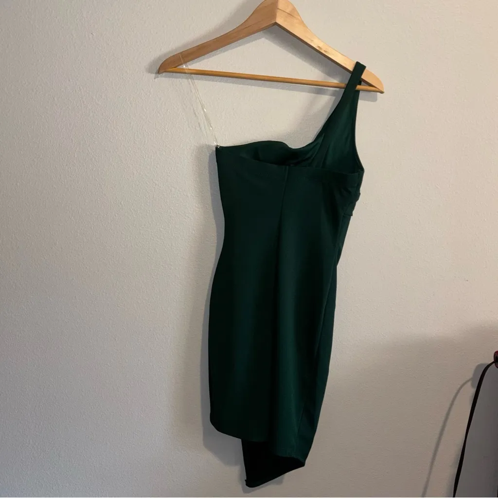 Emerald Sundae Dark Green One-Shoulder Dress - Image 4