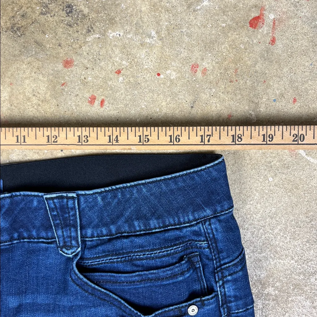 Democracy Ab-solution Dark Blue Shorts
Size: 16 - Image 5