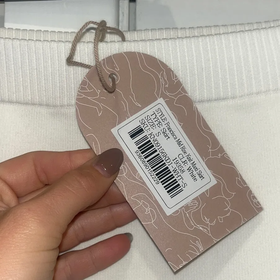 MESHKI | Francisca Top & Skirt Set - S - Image 5