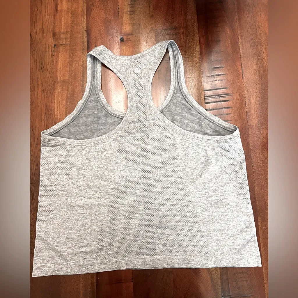 Lululemon Swiftly Tech Racerback Tank 2.0 (Cropped) - Image 2