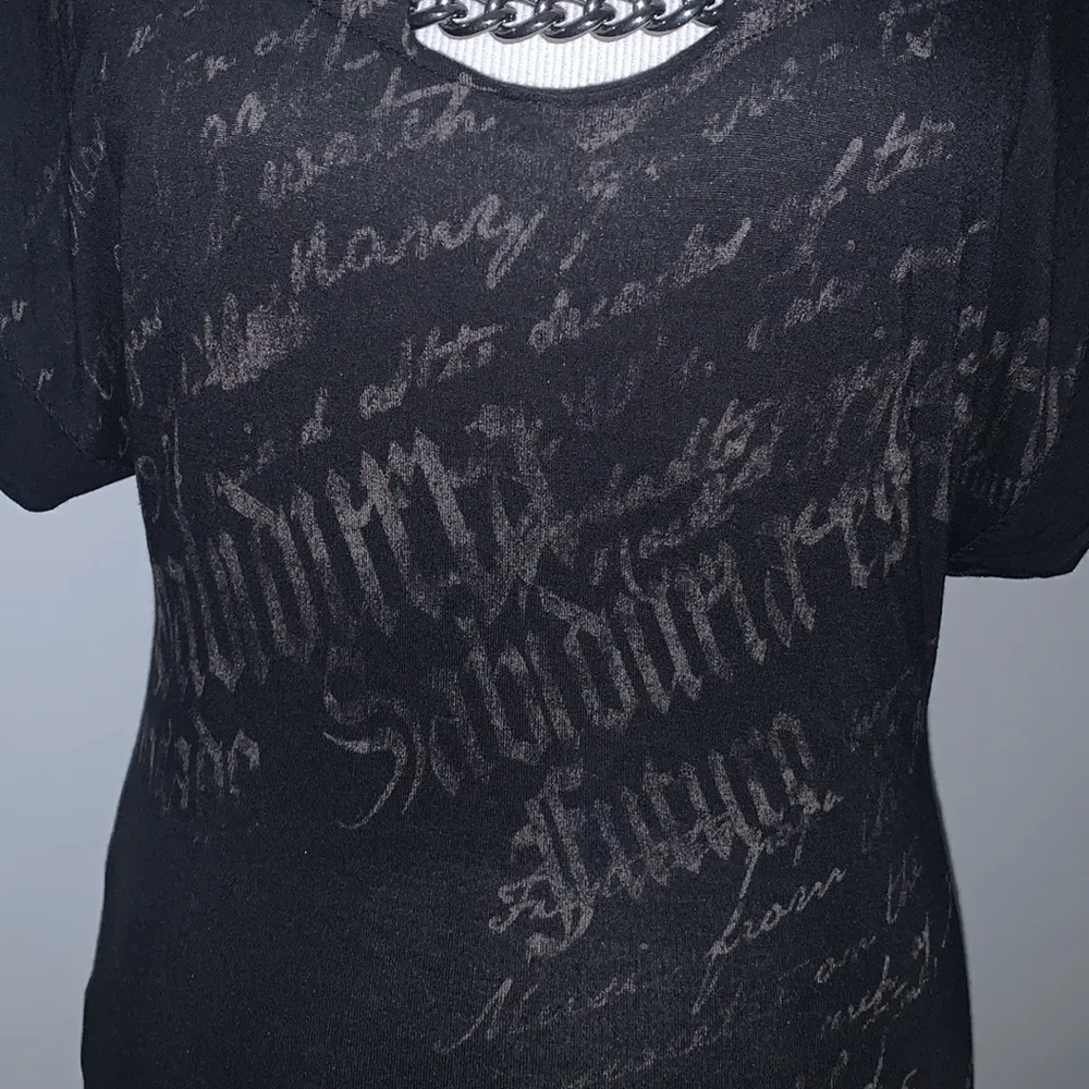 Guess Chain Cutout Top - Image 5