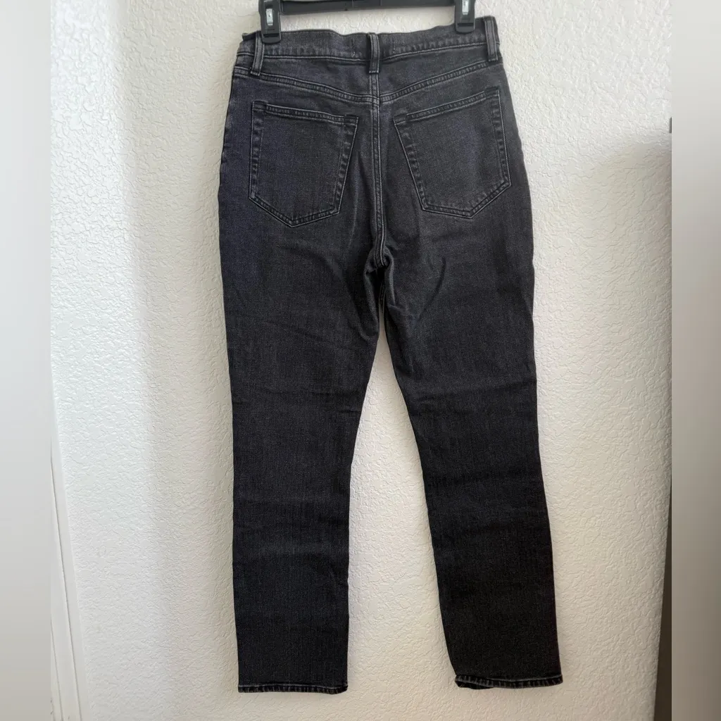 Abercrombie & Fitch Ultra High Rise 90s Straight Jean 28 6 Short Black - Image 2