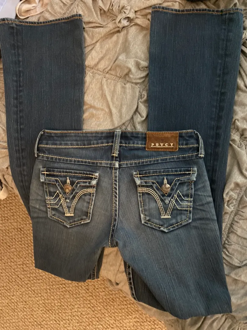 Low rise flare jeans Size 2 - Image 4