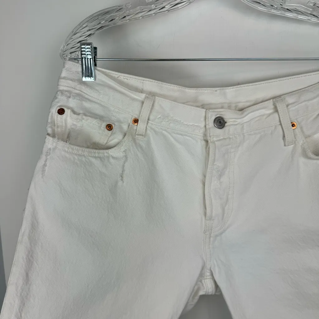 Levi’s 501 Cut Off Denim Shorts Sz 29 White Distressed Raw Hem Bermuda - Image 8