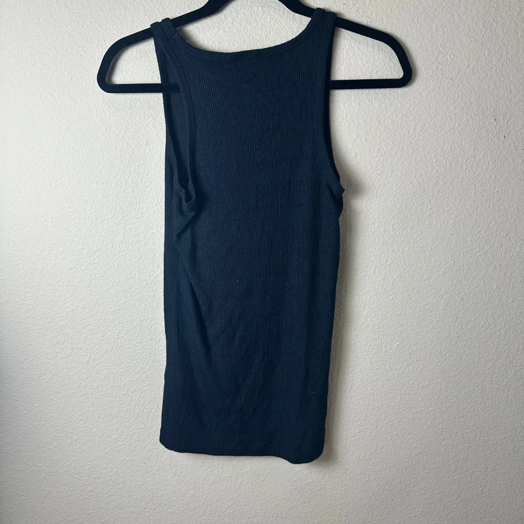 J.Crew  Scoop Neck RIbbed Tank Top Black Size Medium - Image 5