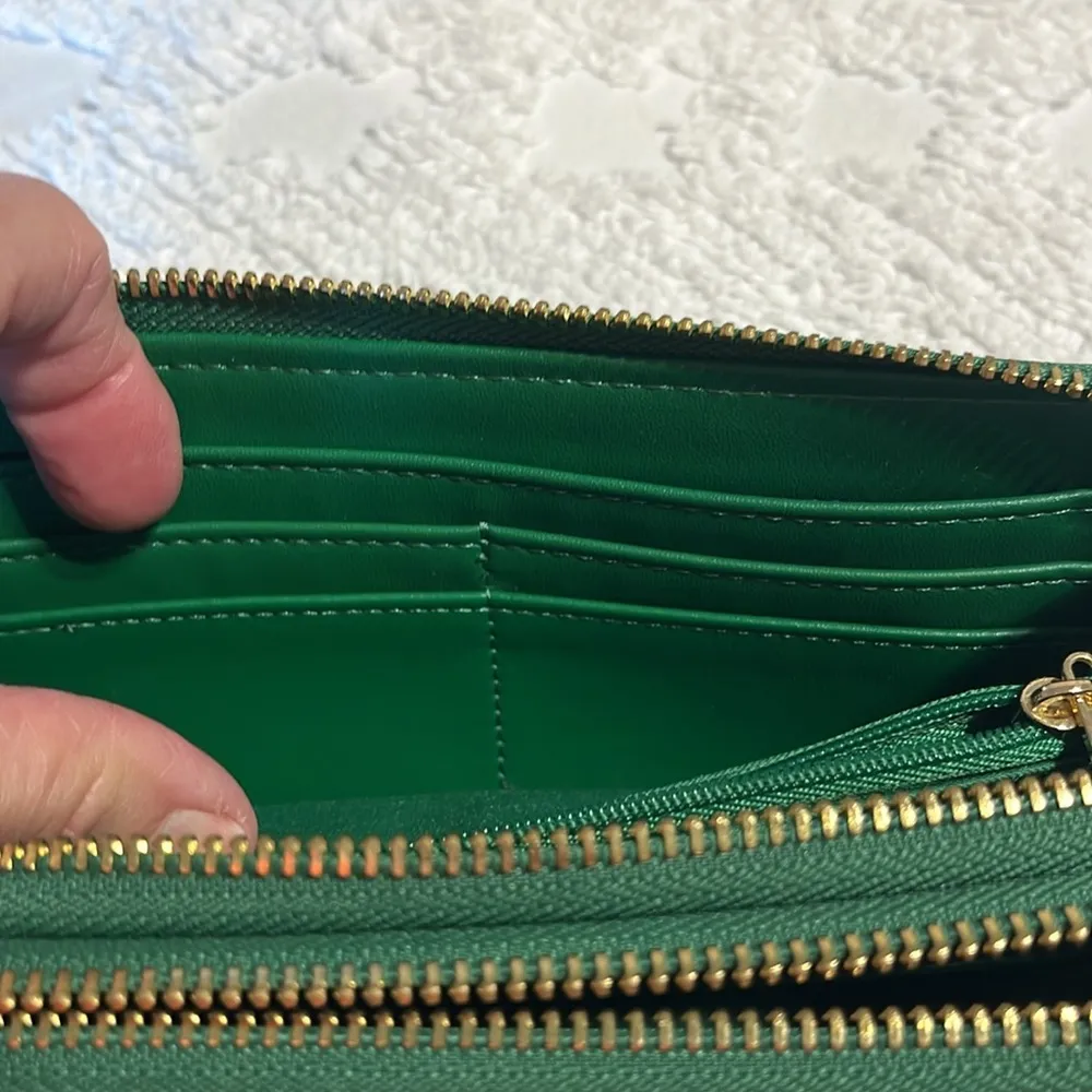 A New Day Green Double-Zip Women's Wallet - Image 6
