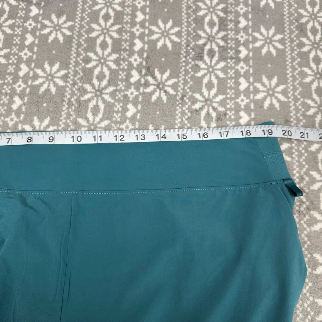 NWOT‎ Athleta Brooklyn Short Teal Green Size 18 - Image 9
