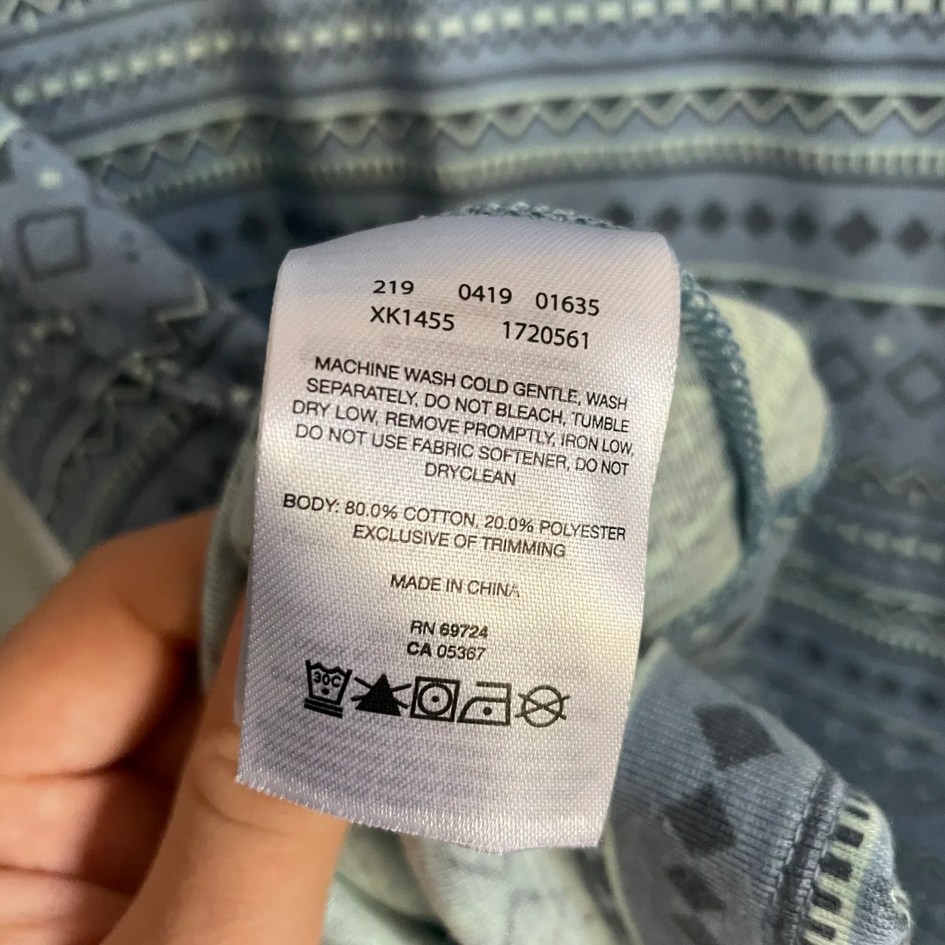 Columbia Quarter Zip-Up Printed Long Sleeve Top - Image 7
