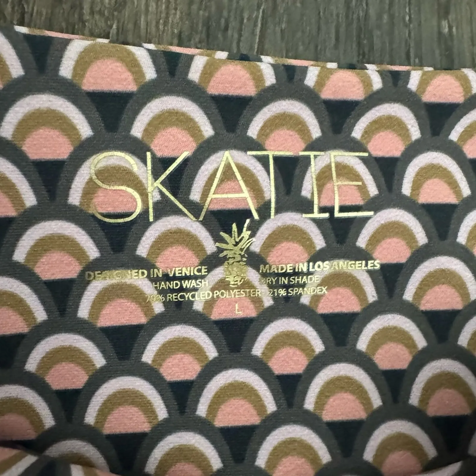 NEW Skatie Cheryl Bottom in Waikiki Print L - Image 4