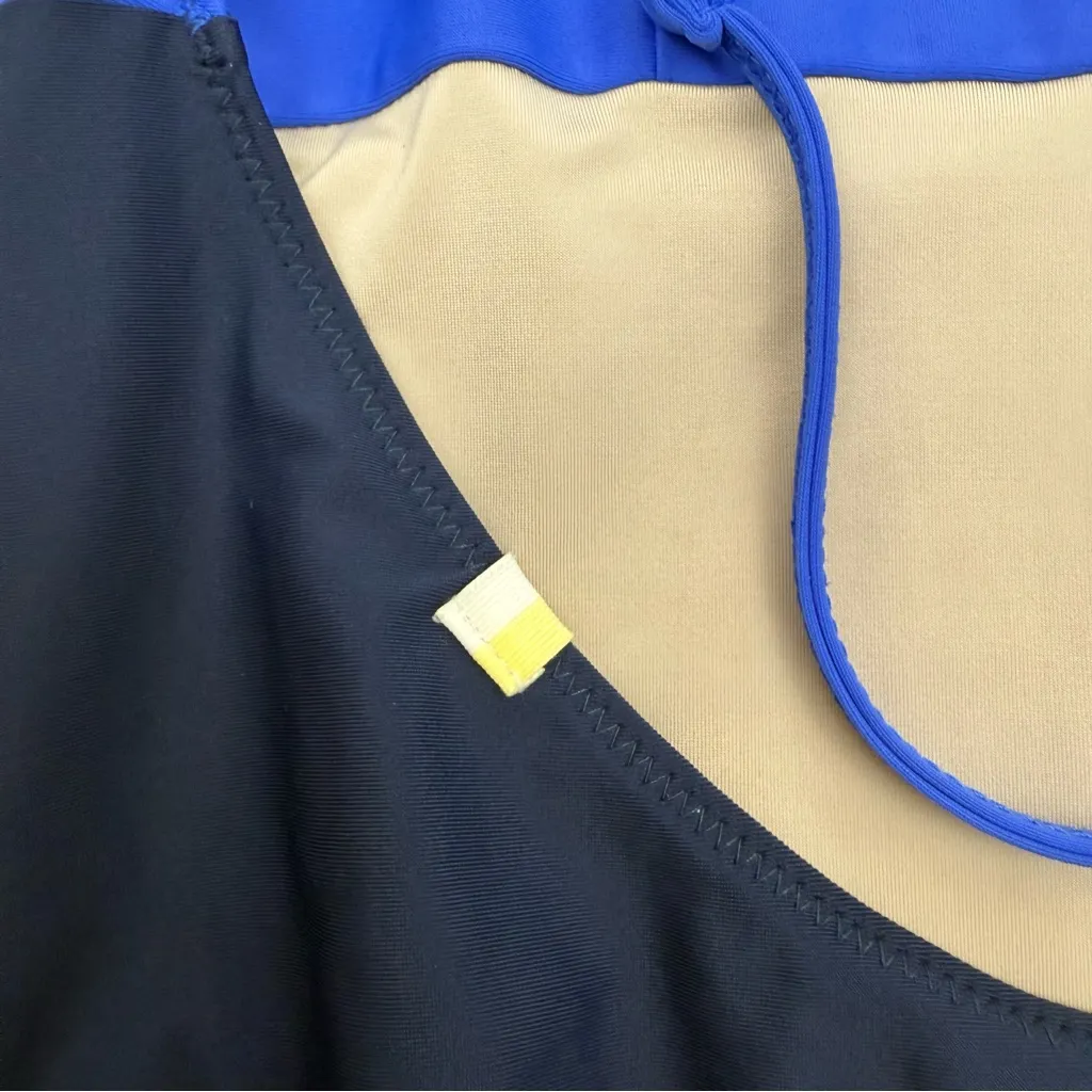 Summersalt The Swan Dive One-Piece Swimsuit Deep Sea Hydrangea Blue Pool Beach - Image 10