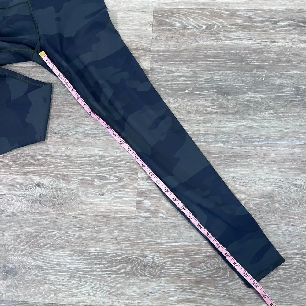 Alo High Waist Vapor Legging‎ in Hunter Camouflage women’s size XS - Image 3