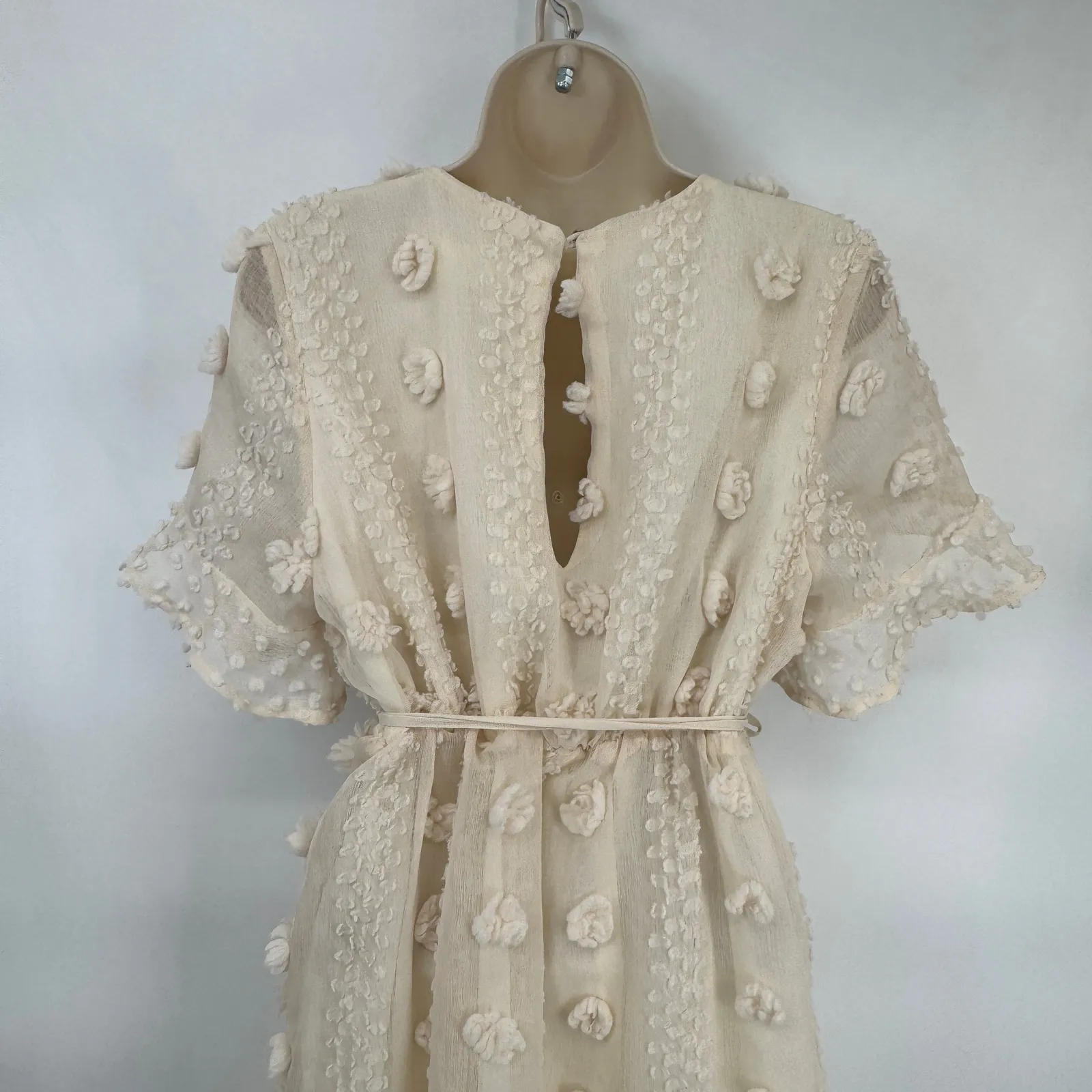 Bella Ella Dainty Wrap Mini Dress Women Small Cream Textured Floral Boho Cowgirl - Image 10