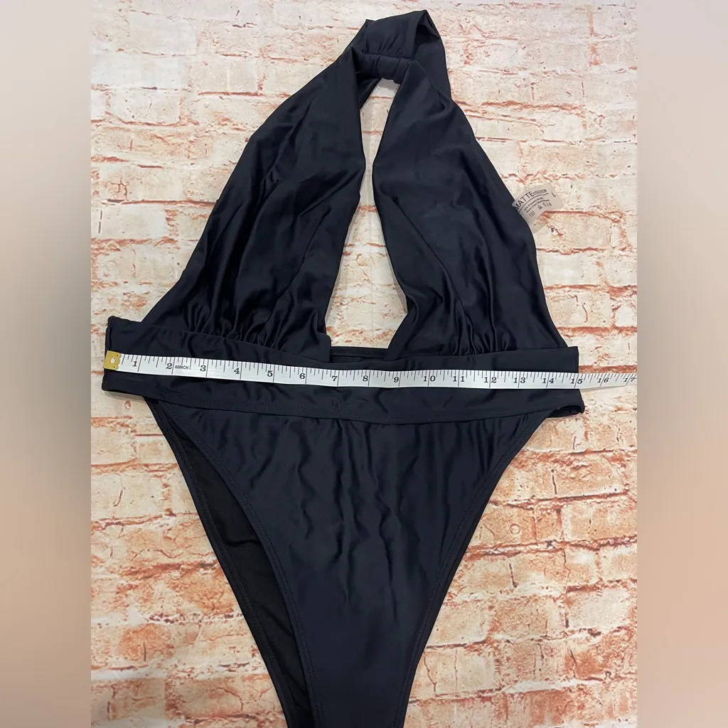 Chic Black Women's One-Piece Swimsuit - Image 7