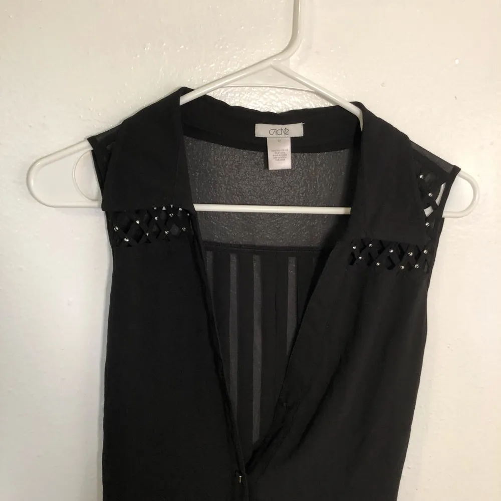 Cache Sleeveless Button Down Blouse Black Studded - Image 2
