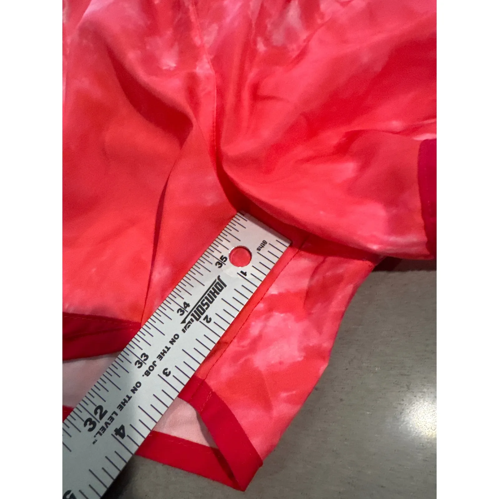 Nike Dri-FIT Running Shorts Women's Medium Red Pink Tie Dye Blue Trim Athletic‎ - Image 4