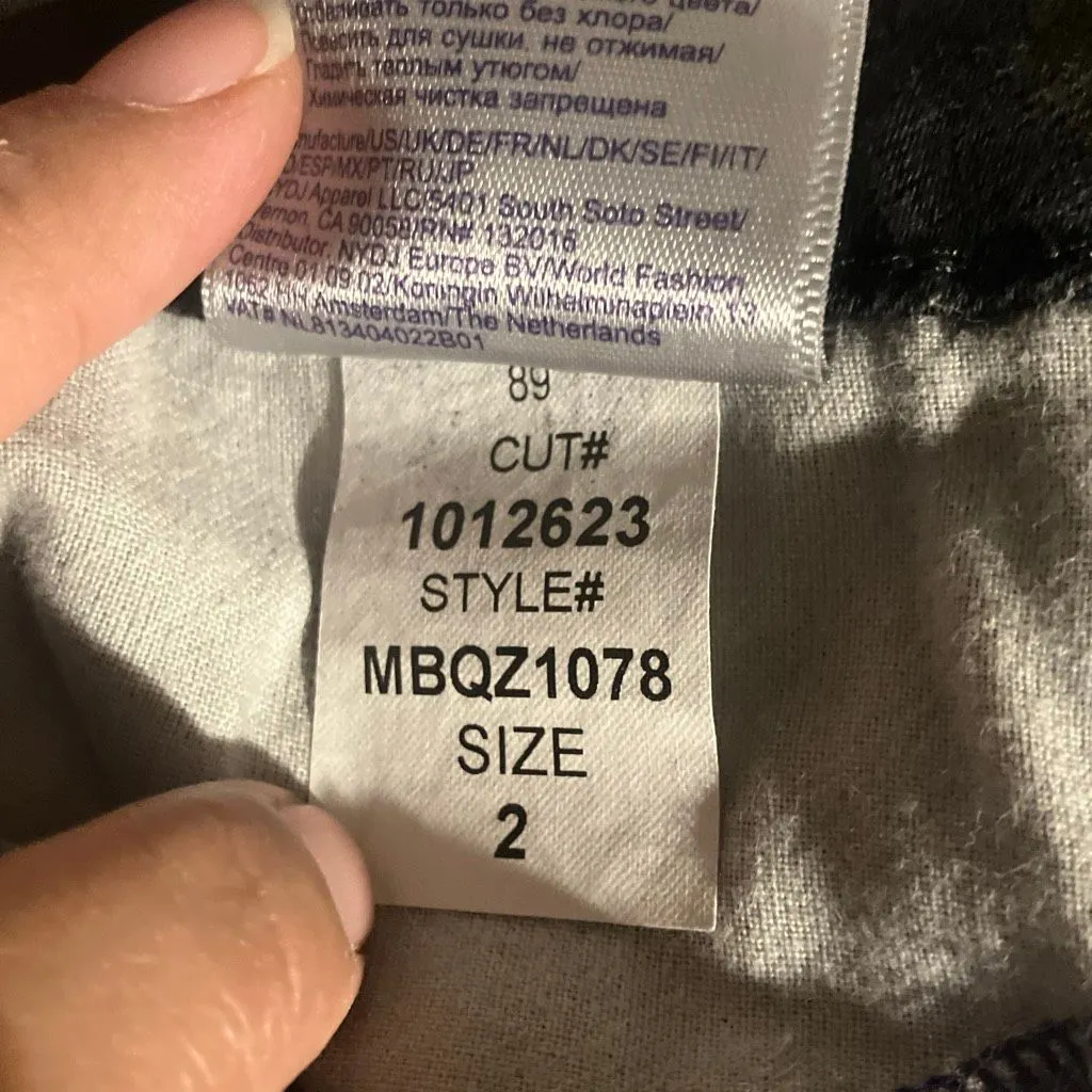 NYDJ Women's Barbara Bootcut Jeans Midrise Non Ripped Black Size 2 #761 - Image 11