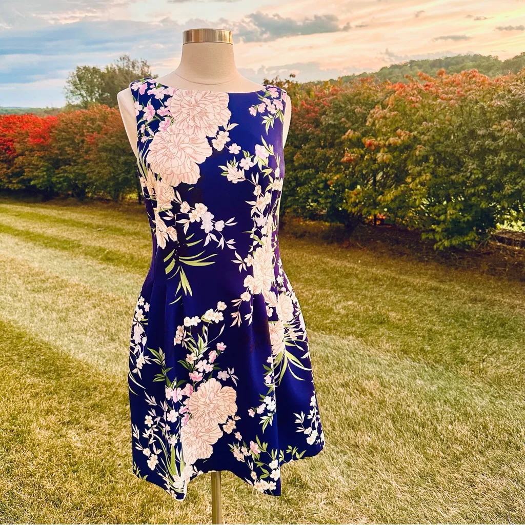 Vince Camuto Printed Scuba Fit and Flare Dress - Image 5