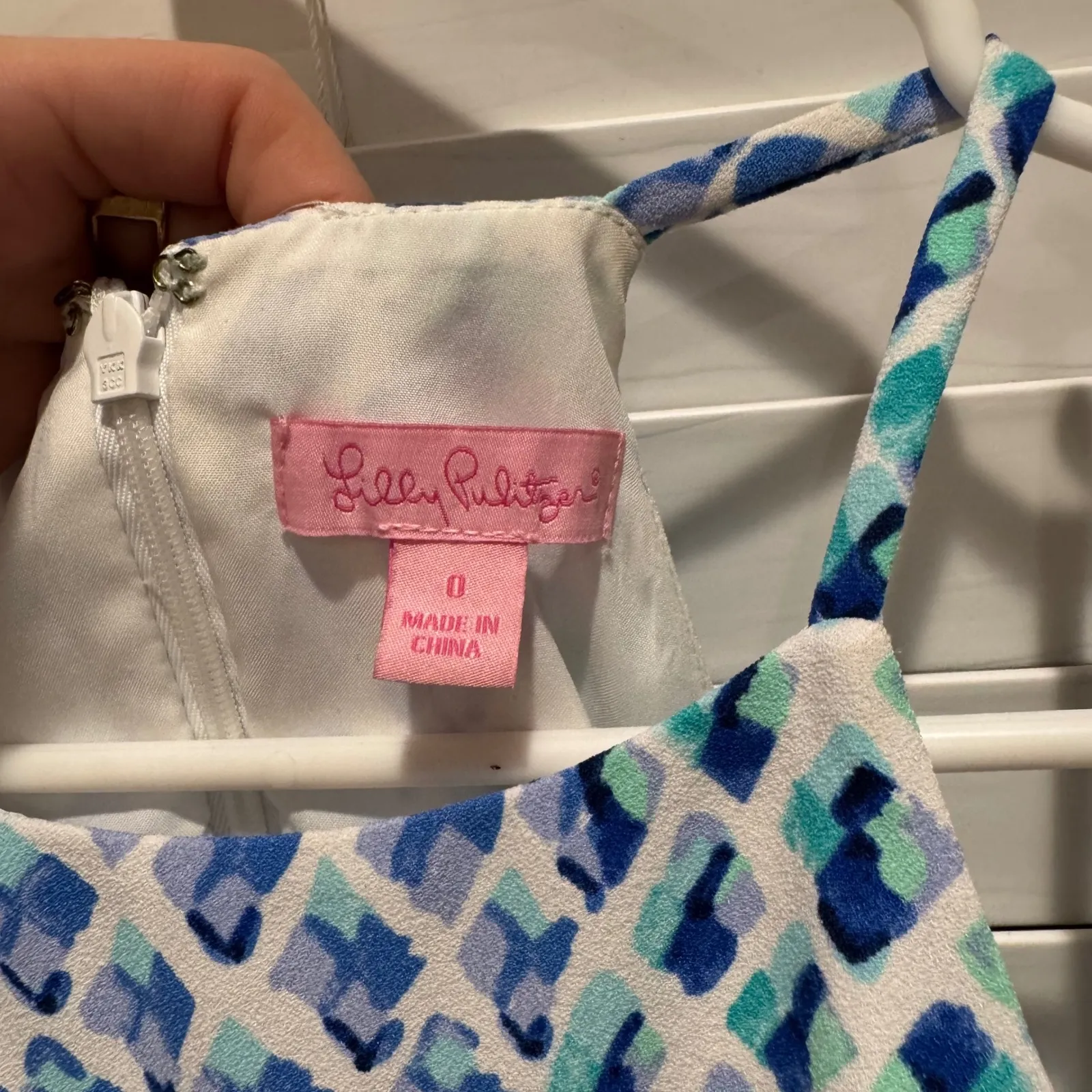 Lilly Pulitzer Blue White Paisley Halter Neck Beach Mini Dress Romper Size 0 - Image 4