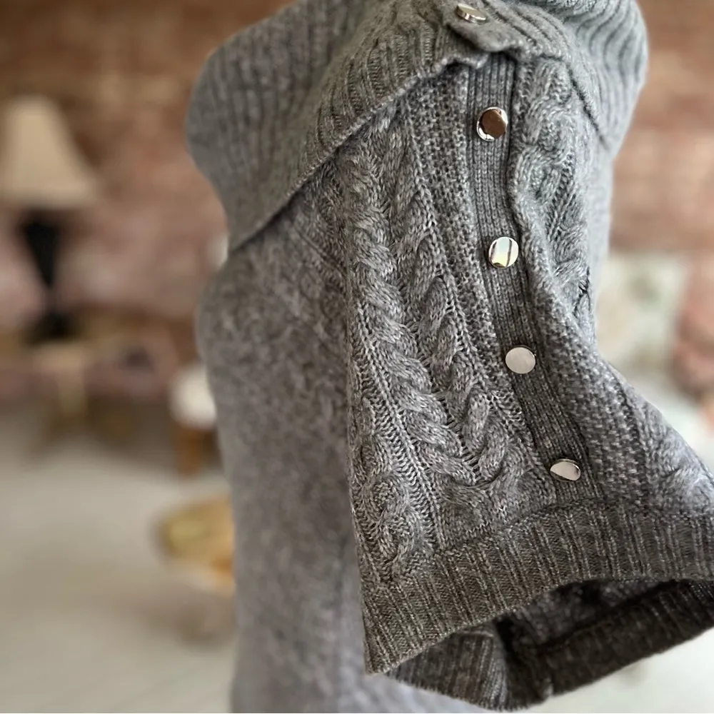 WHBM Sweater Gray Cowl Neck Cableknit S Lunch Brunch Chic Cozy Preppy Office - Image 5