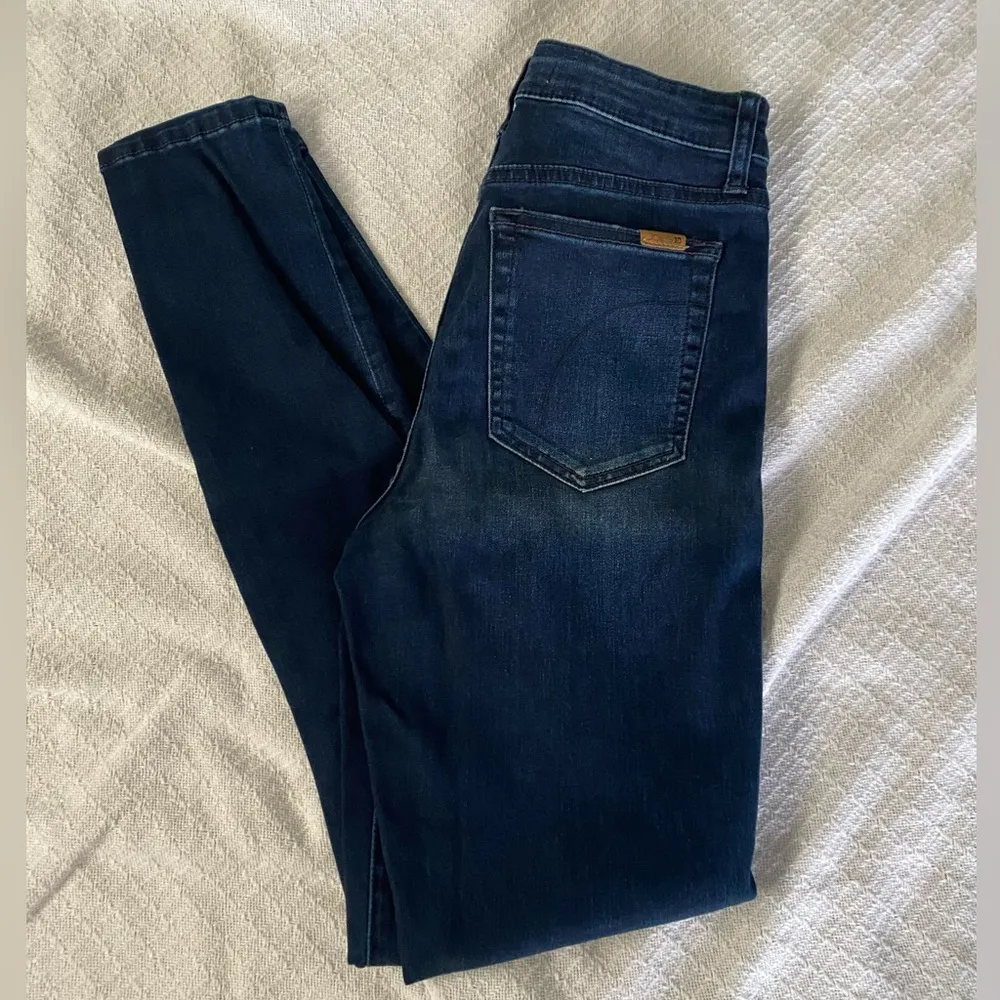 Joe’s Jeans high-rise Charlie skinny jeans in excellent condition! - Image 3