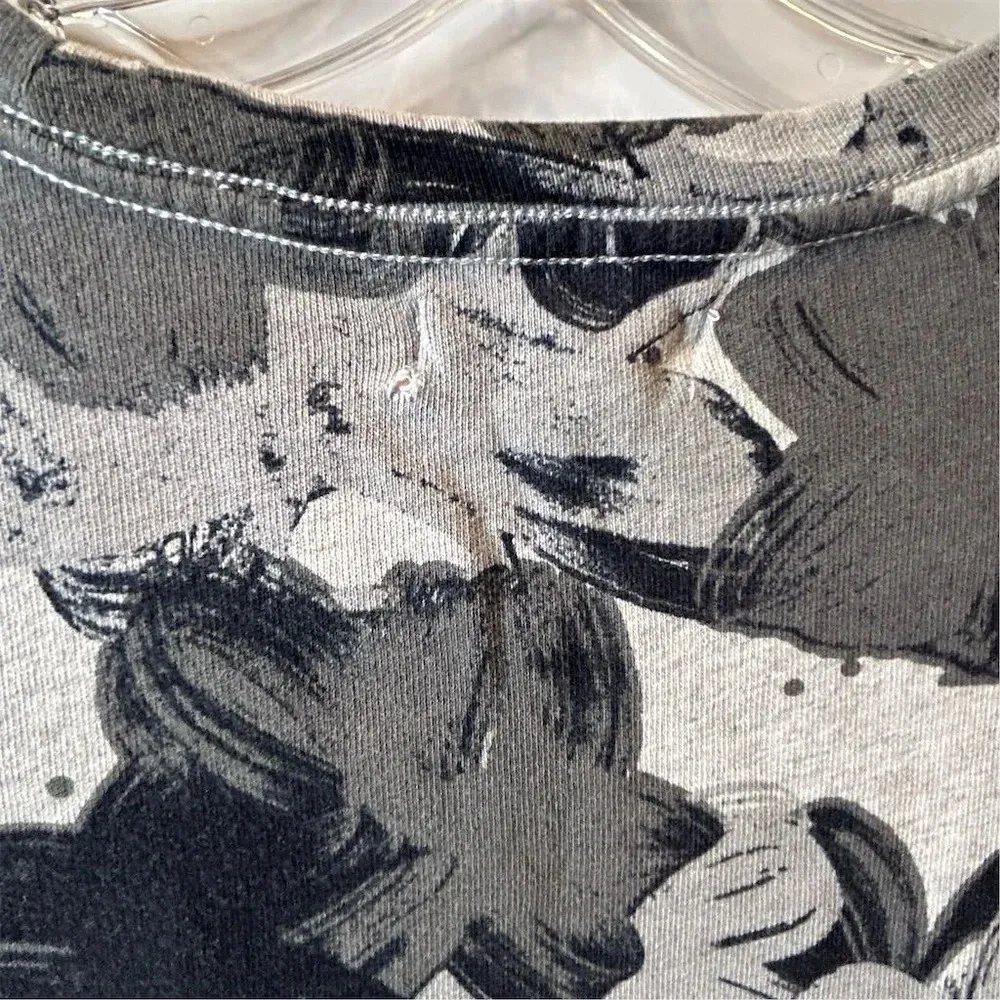 L.O.G.G. Women's Gray Floral Pullover Sweater Size S Casual - Image 6