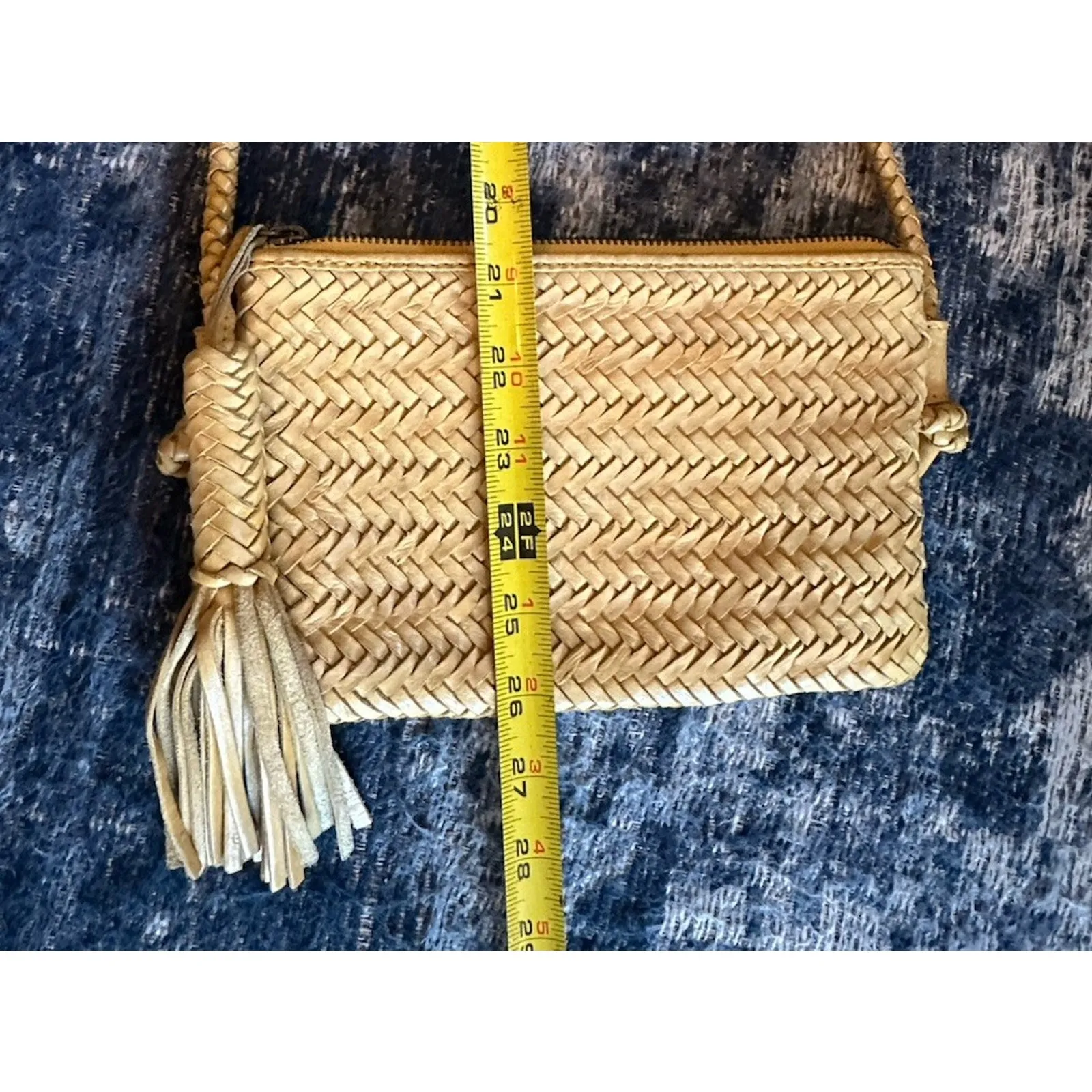 Marta Ponti Portugal Woven Crossbody Shoulder Purse Tassel Genuine Leather Zips - Image 7