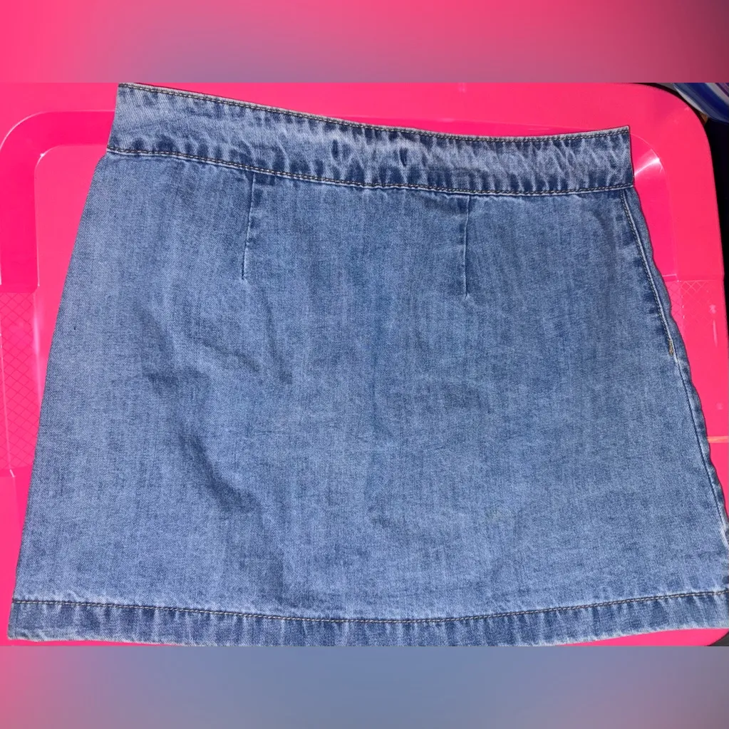 Blue Denim Button-Up Skirt - Image 3