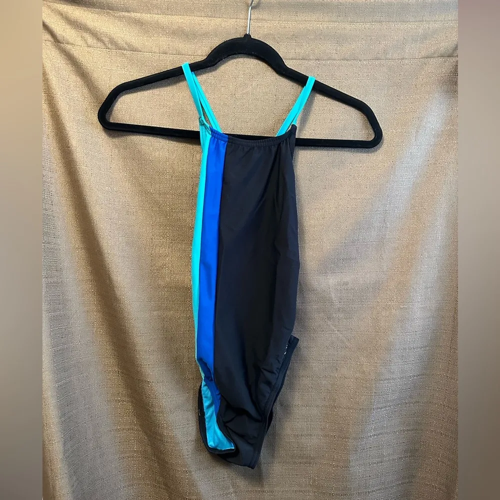 NWT Speedo Women's Swimsuit One Piece Endurance Turnz Tie Back Size 30 Small - Image 2