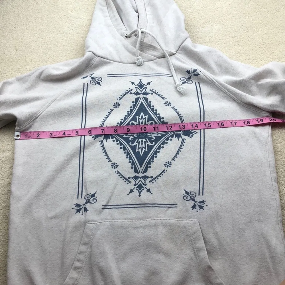 Kendall + Kylie : Cream Hoodie - Image 3