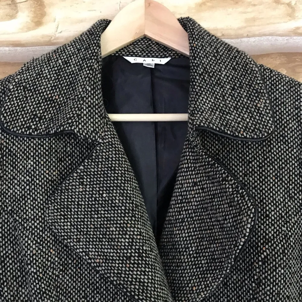 CAbi tailored wool blend tweed blazer jacket size 10 - Image 3