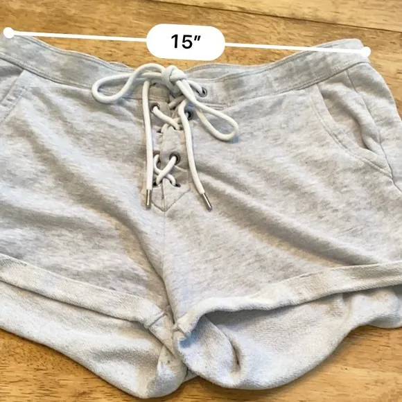 Aerie Women’s Medium Light Gray Cotton‎ Blend Shorts - Image 6