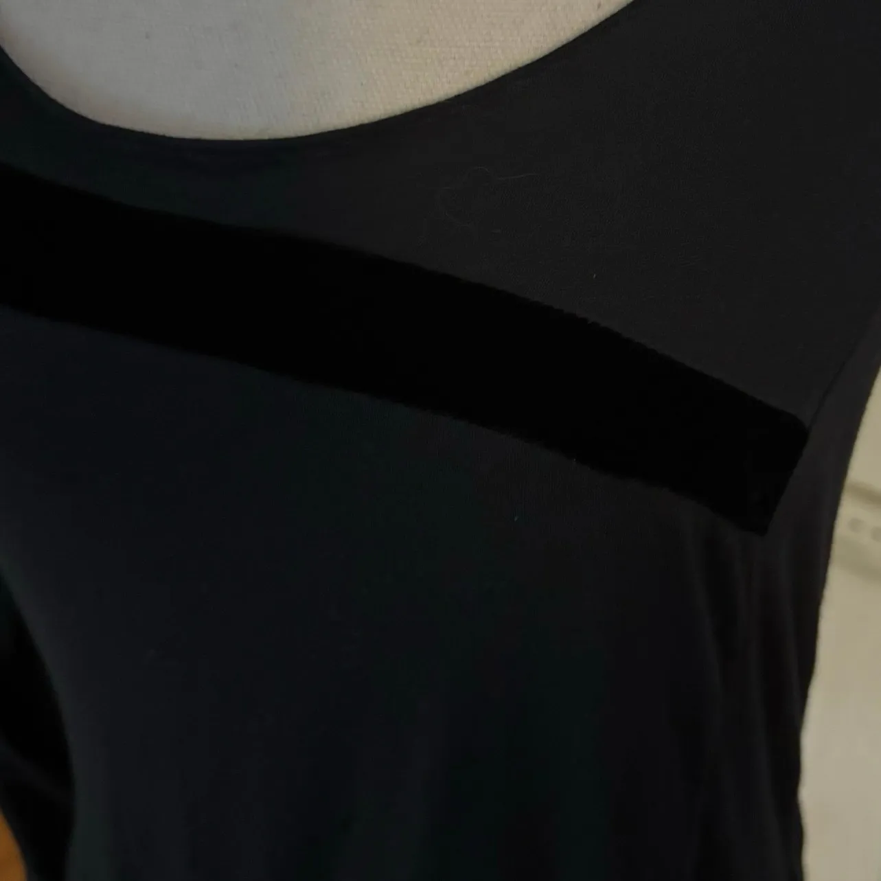 Johnny Was 4 Love And Liberty Size XS Eyelet Lace Top Asymmetrical Hem Black - Image 3