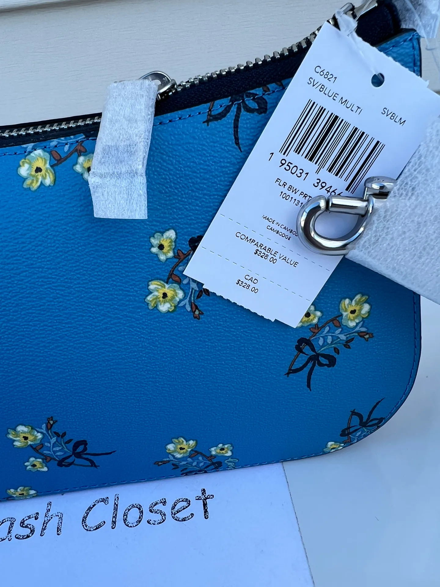 Jes Baguette With Floral Bow Print - Image 11