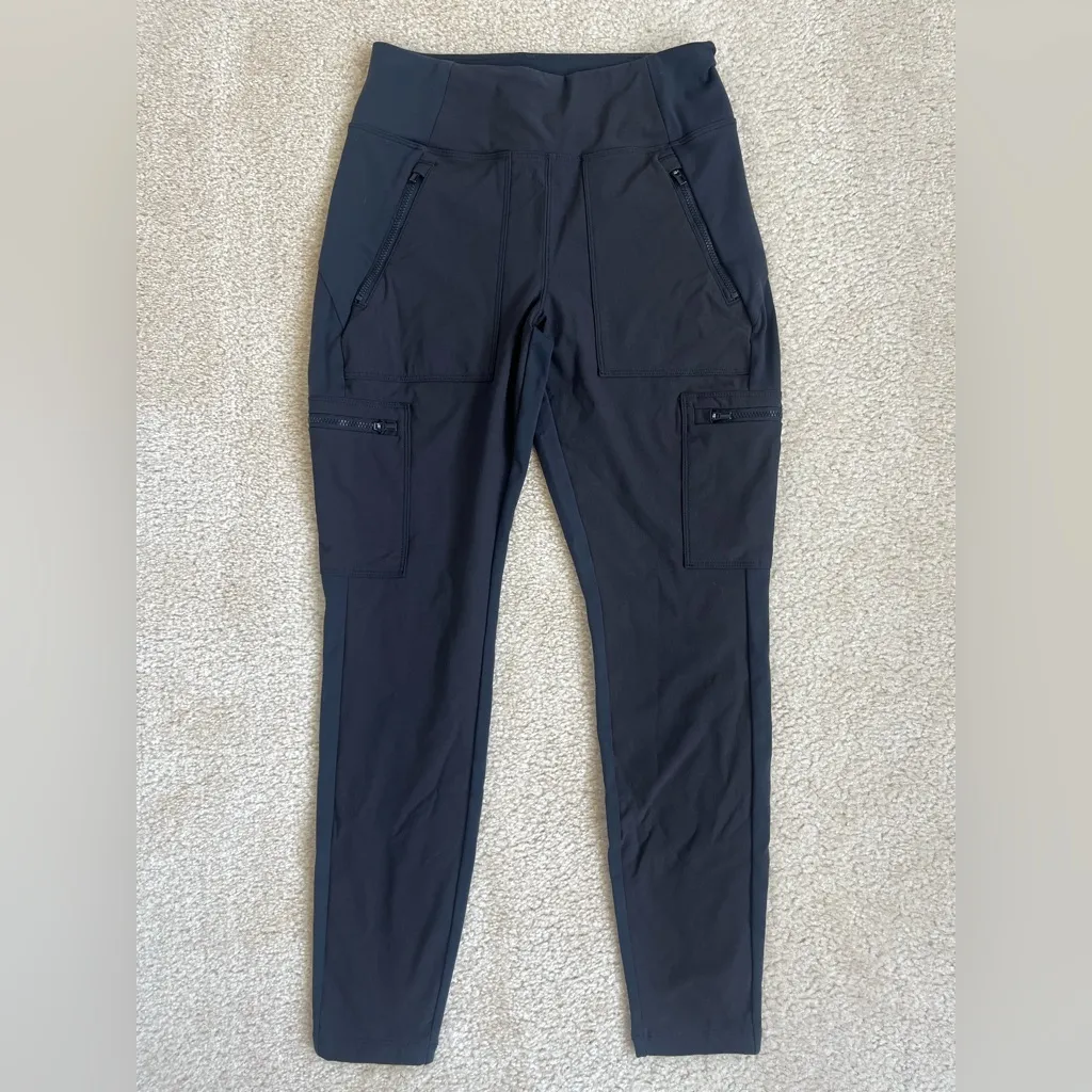 Athleta Headlands Hybrid Cargo II Tight Leggings in Black Women’s 2 Petite - Image 3